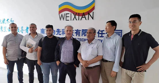 ترحب Weixian بالمجموعة الأولى من العملاء من شمال غرب إفريقيا